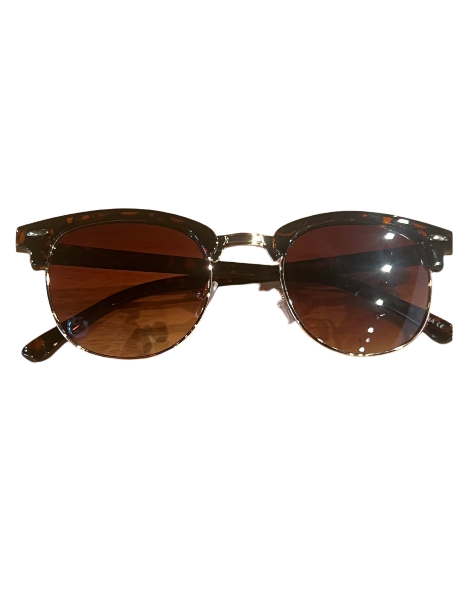 Basic Gold Frame Sunglasses