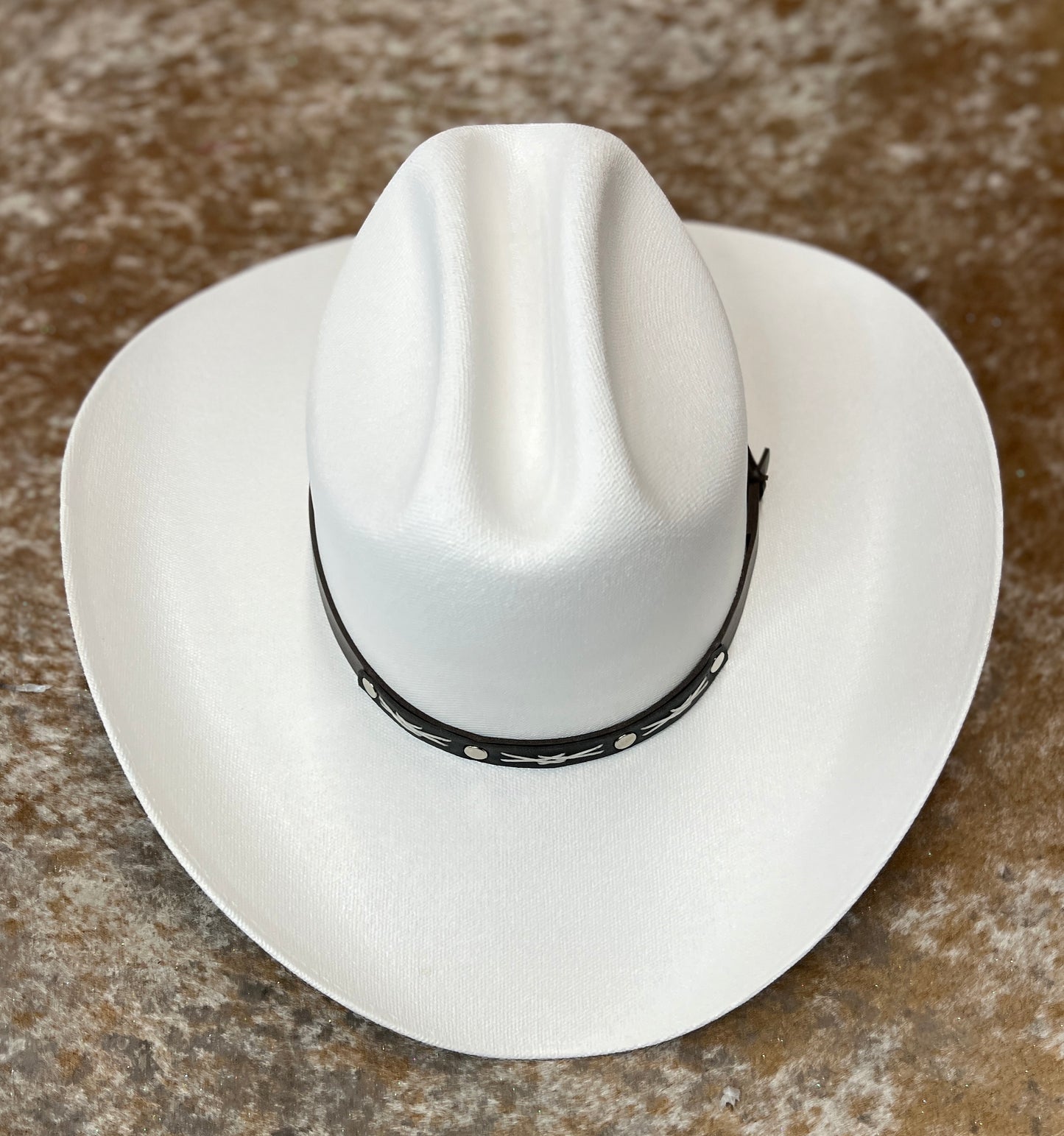 White canvas Cowboy Hat